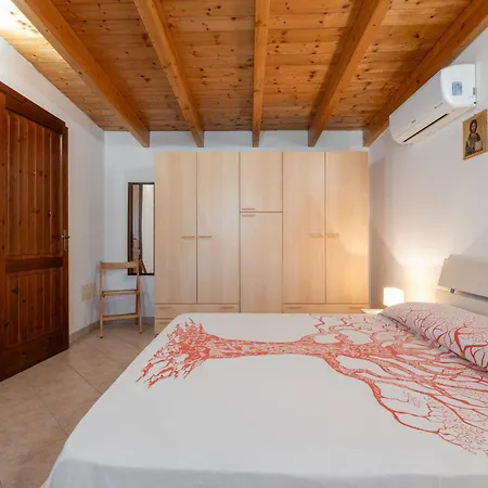 Casa Silvia Holiday home *