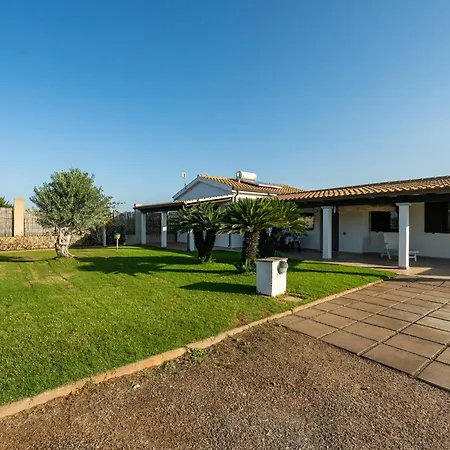 Holiday home Casa Silvia Calasetta
